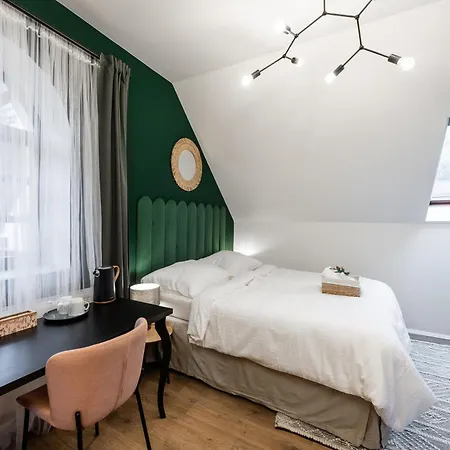Stará Celnice 3*