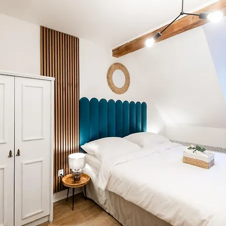 Stara Celnice 3*