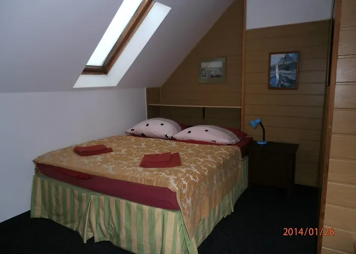 Stara Celnice 3*