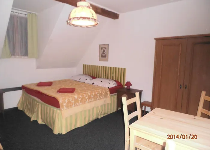 Stara Celnice Hotel 3*